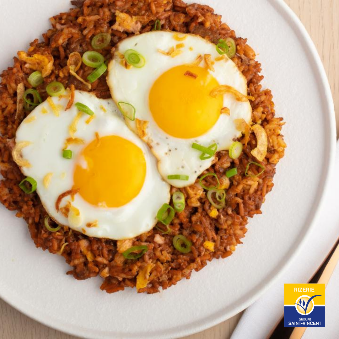 Nasi goreng (riz frit indonésien)